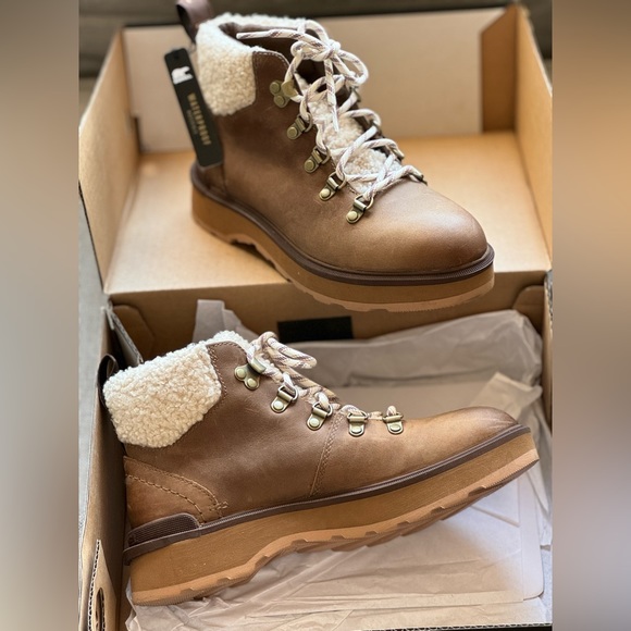 Sorel Women's Lace Up Boots - Brown and Cream - Picture 12 of 12